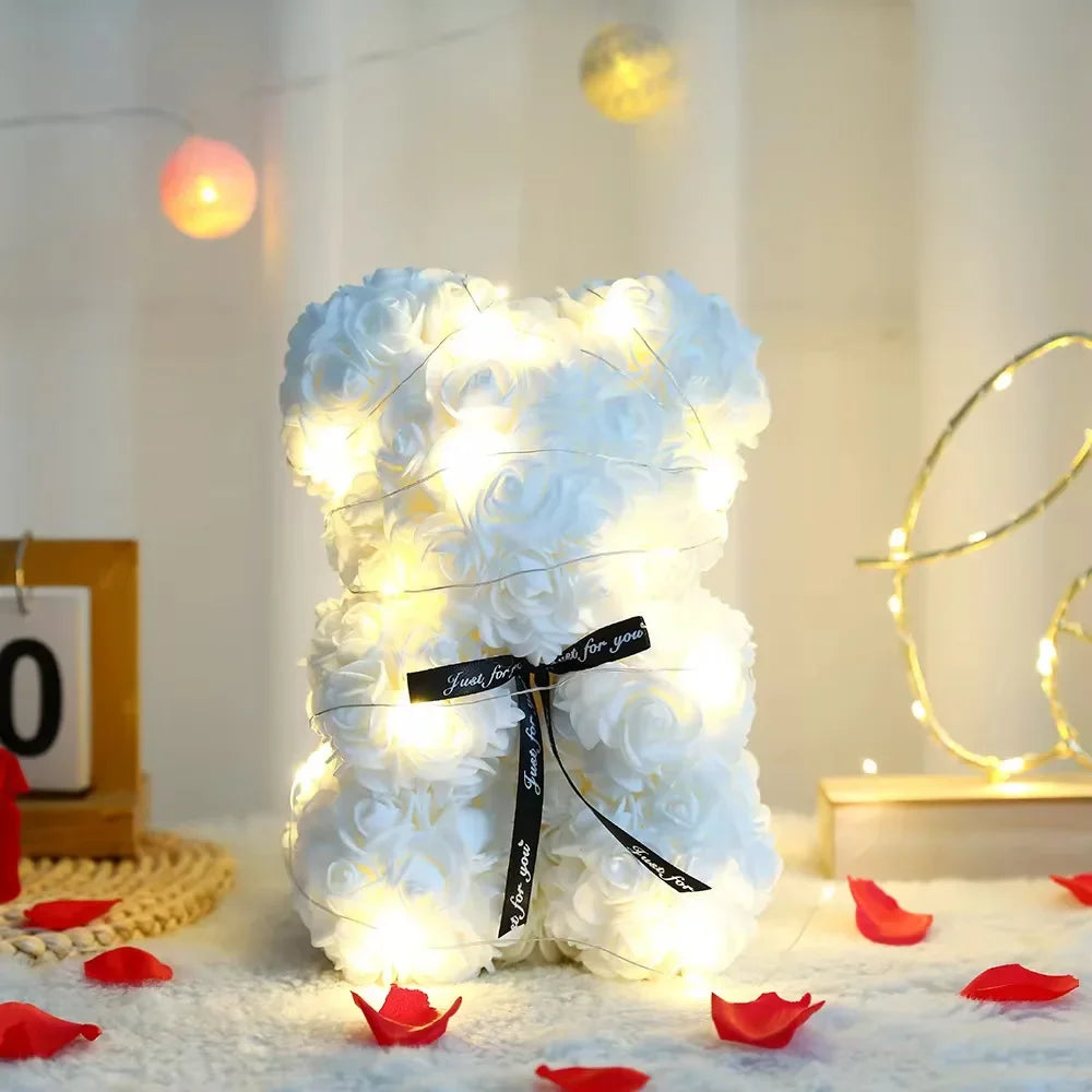 Rosenbär (25 cm) im Geschenkkarton – das süßeste „Ich hab dich lieb“