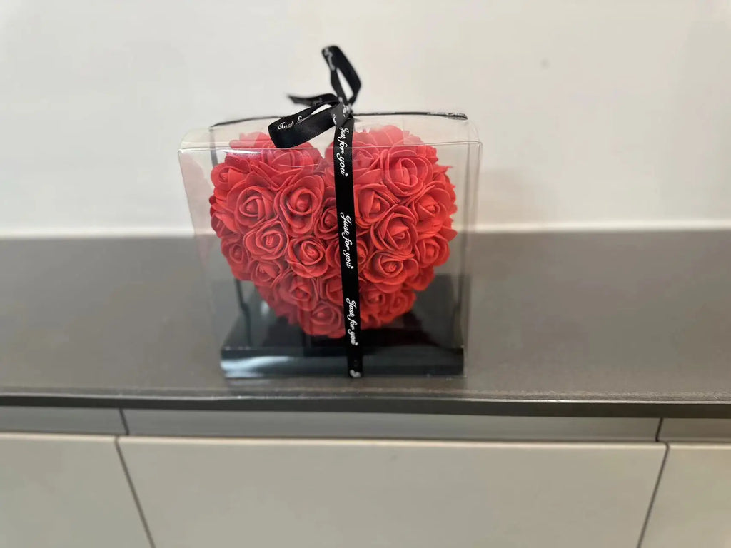 Rosenherz (15 cm) in Geschenkbox – romantische Überraschung zum Valentinstag