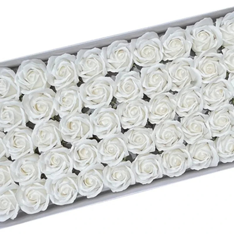 50 Seifenrosen (5 cm) – duftige Deko zum Basteln, Streuen & Verschenken